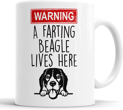 Beagle Warning A Farting Lives Here Mug